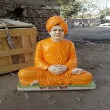 Swami Vivekananda Human statue